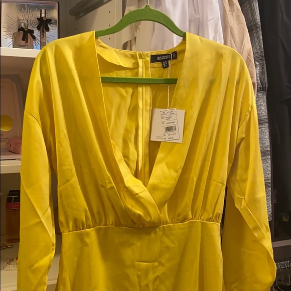 MissGuided Yellow Dress NWT - Picture 2 of 2